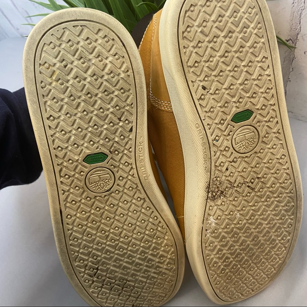 Timberland Men's Wheat Chukka Boots - Picture 8 of 12